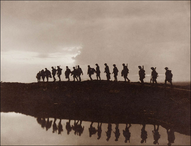 Frank Hurley: Forward to the Front