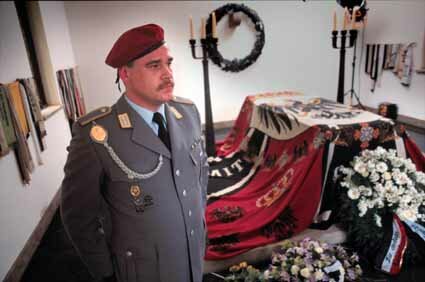 How A German Soldier Still Loves His Dead Kaiser