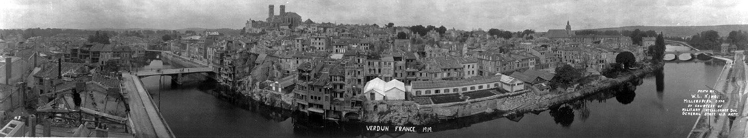 Panorama Pictures. The French city of Verdun, 1919