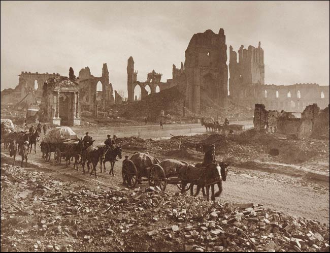 Frank Hurley: Ruins of War